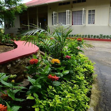 Mid Pine Home Stay Shillong Exterior photo