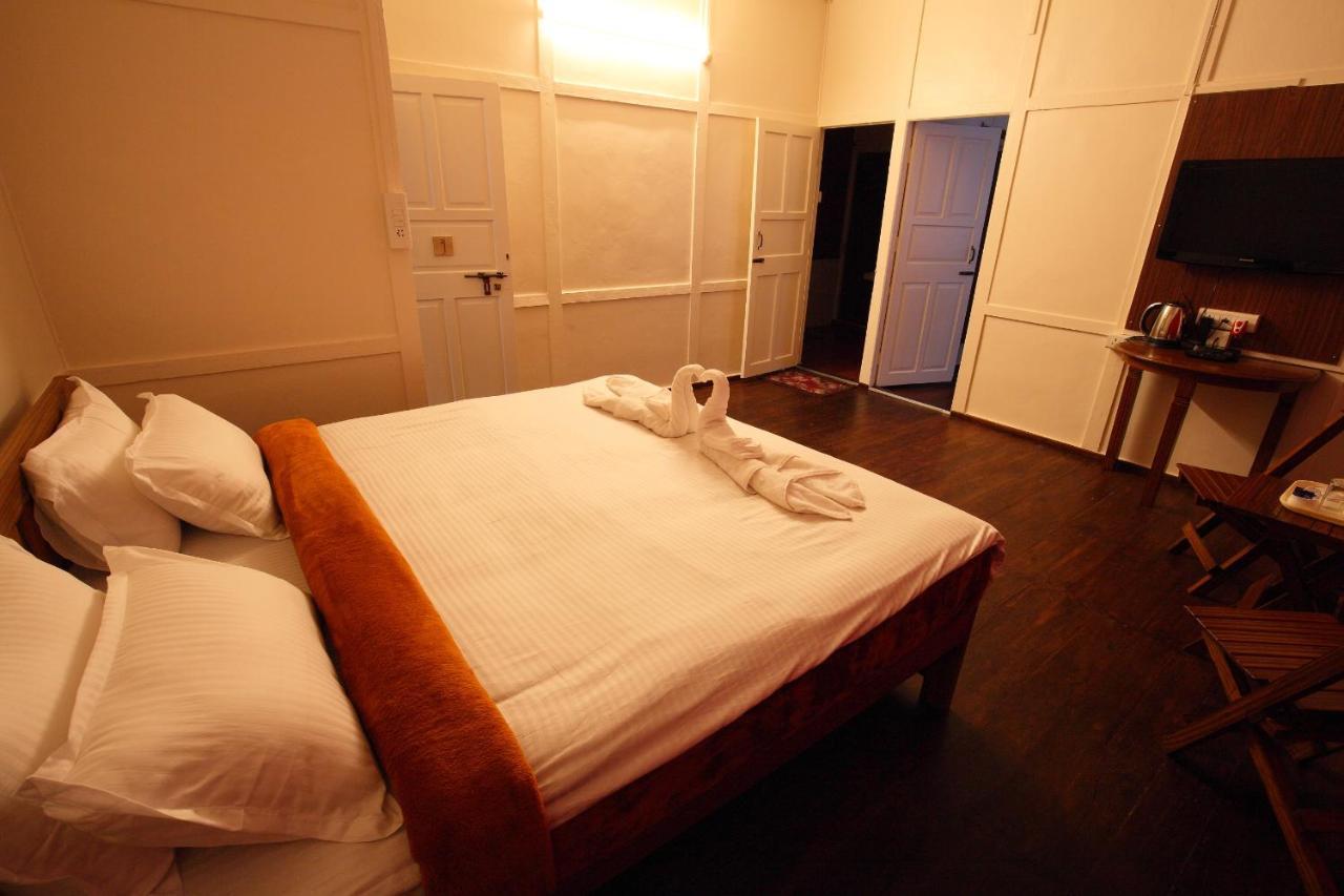 Mid Pine Home Stay Shillong Exterior photo