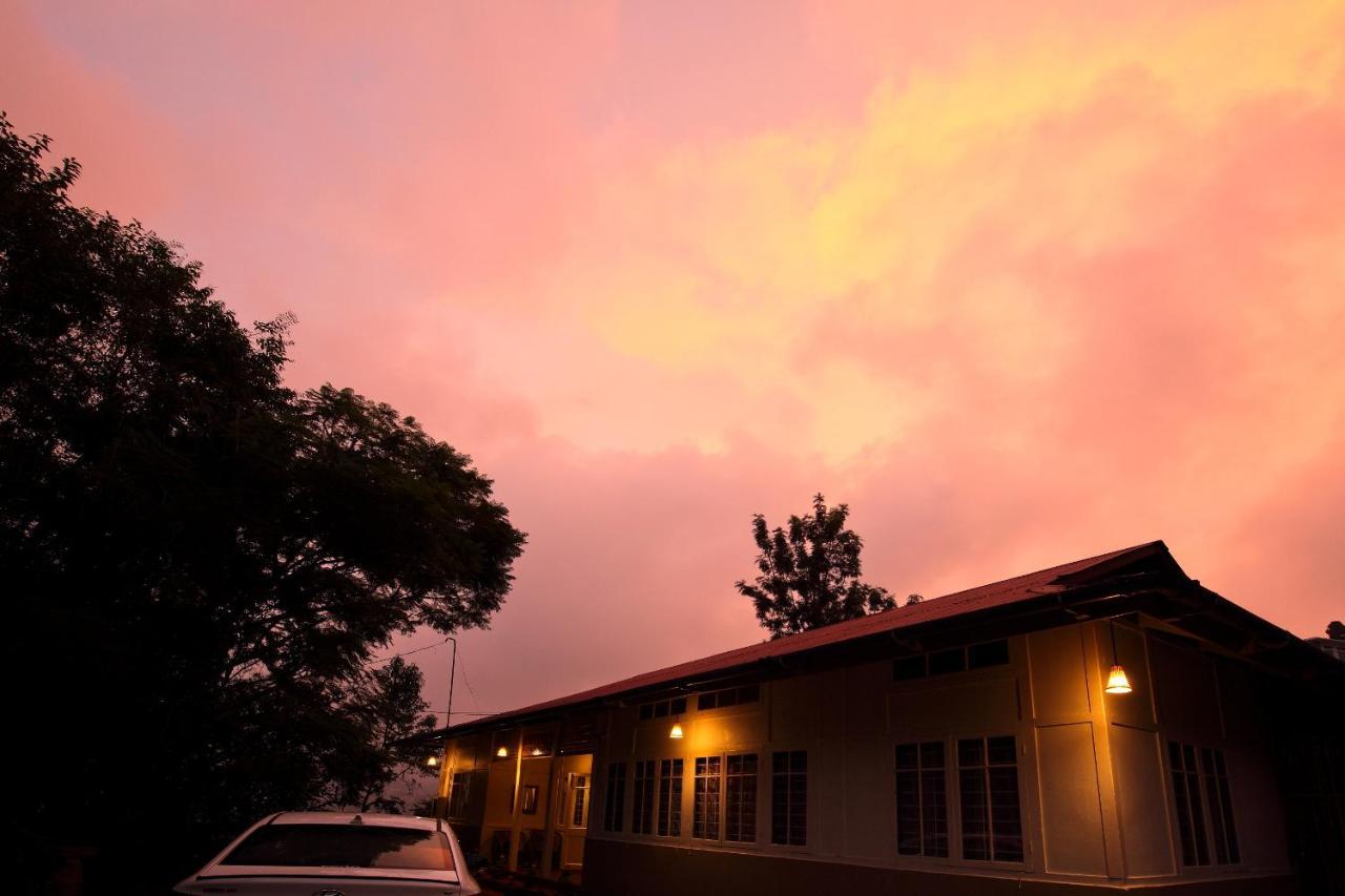Mid Pine Home Stay Shillong Exterior photo