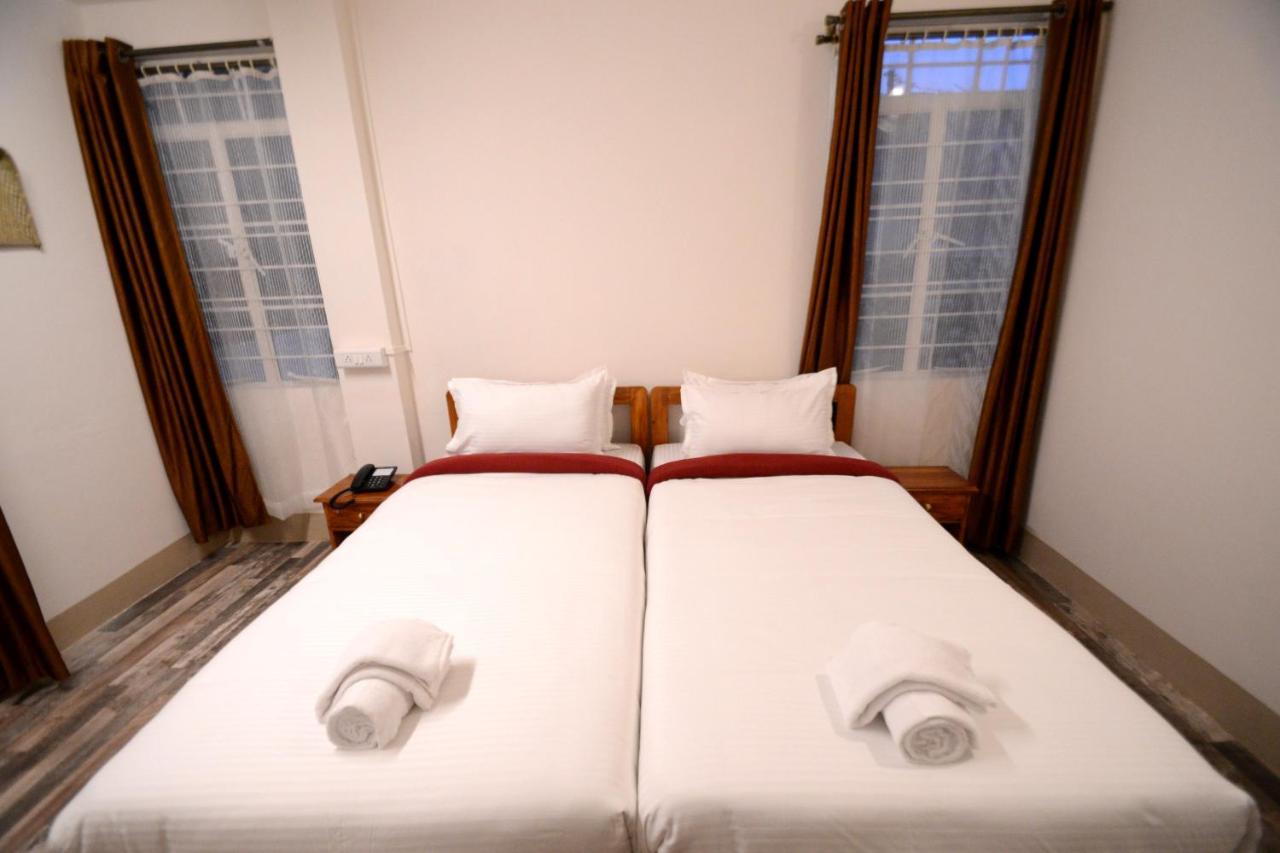 Mid Pine Home Stay Shillong Exterior photo