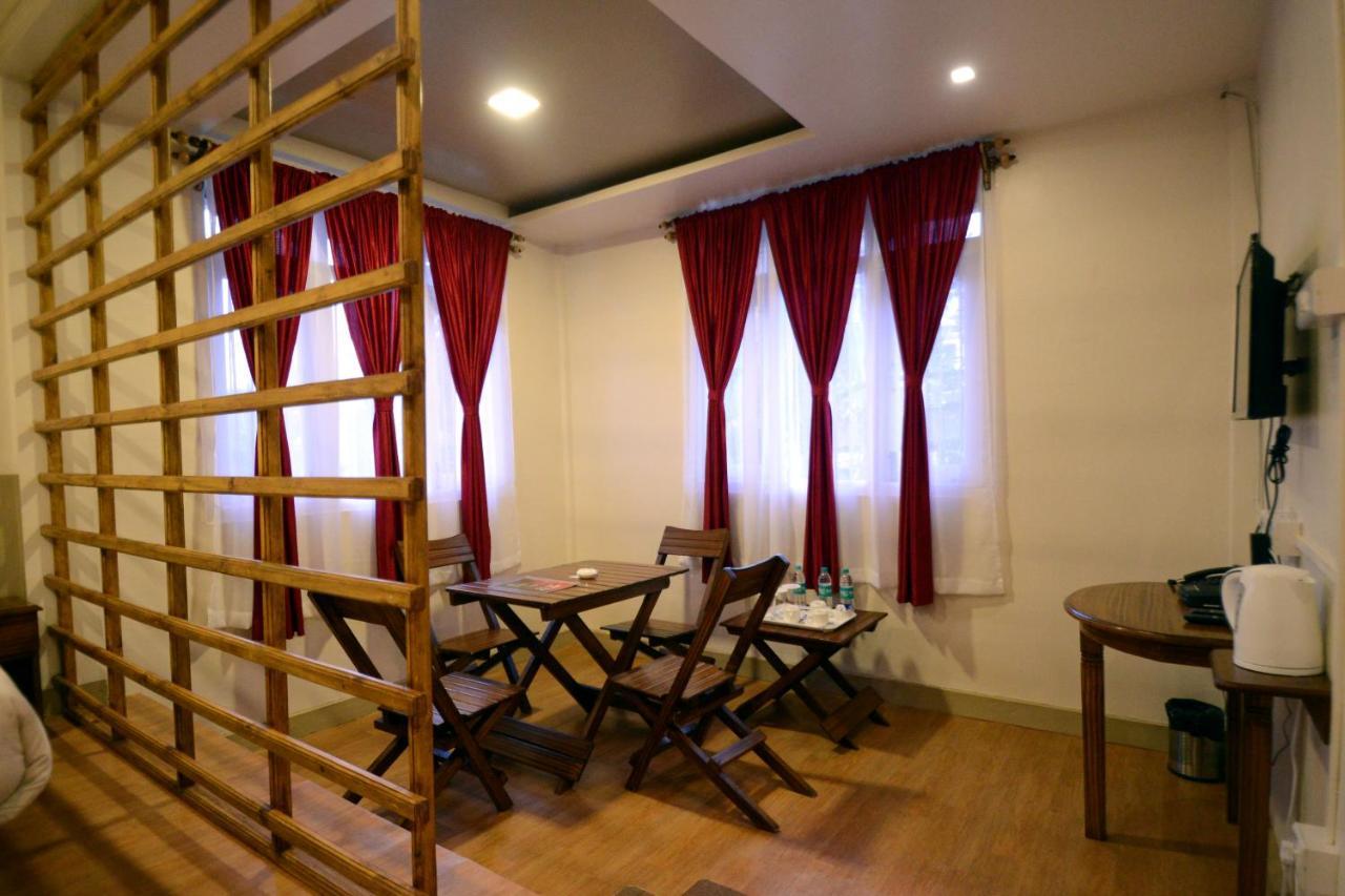 Mid Pine Home Stay Shillong Exterior photo